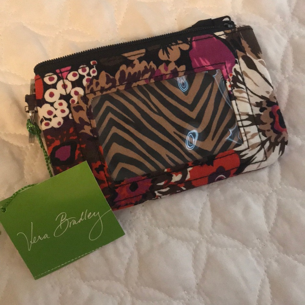 Vera Wang wristlet